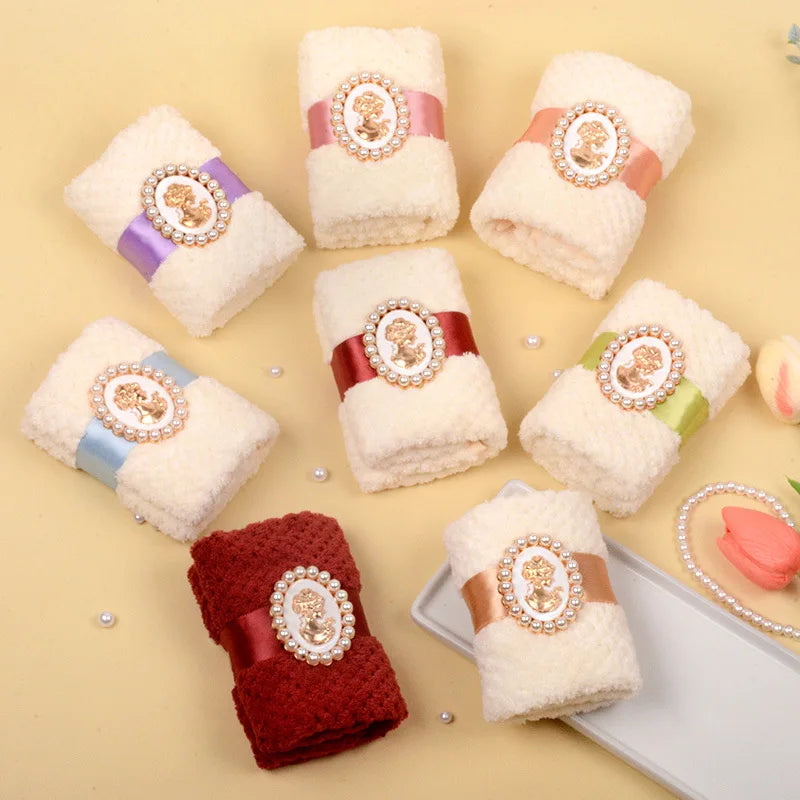 3Pcs Random Color Ribbon Face Towels Wedding Return Gifts Birthday Gifts Opening Ceremony Shop Bridesmaid Wedding Small Gifts Best Gifts for Christmas Halloween Thanksgiving New Year Birthday Gifts