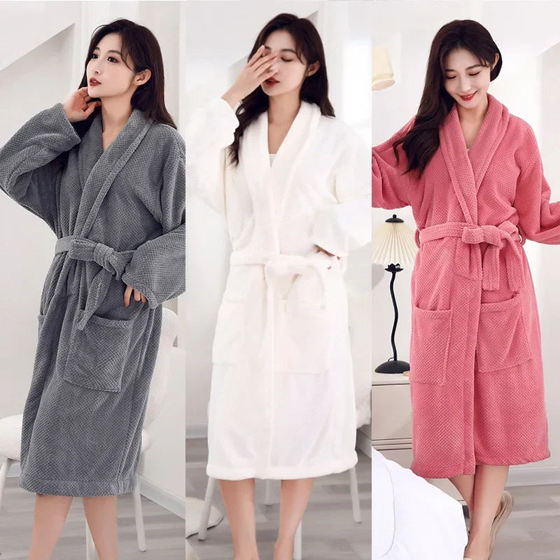 Pineapple Pattern Coral Fleece Bathrobe Women's Thickened Winter Home Use Quick Dry Couples Robe Warmth Comfortable Sleepwear