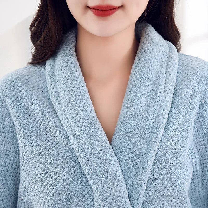 Pineapple Pattern Coral Fleece Bathrobe Women's Thickened Winter Home Use Quick Dry Couples Robe Warmth Comfortable Sleepwear