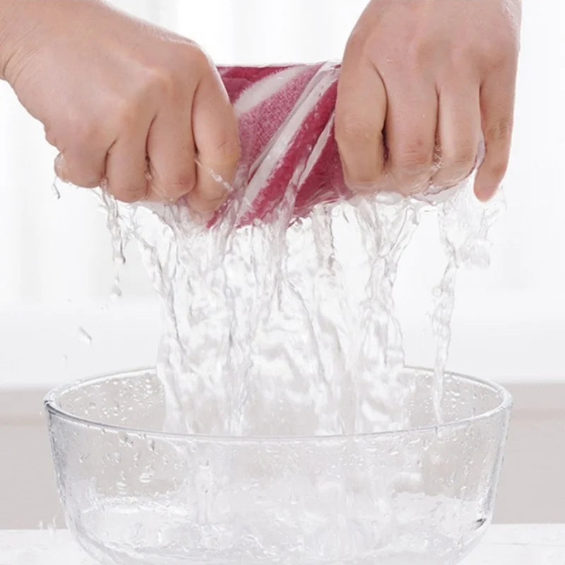 Soft Striped Bath Towel Set - Quick-Drying Absorbent Microfiber Face & Hand Towels for Bathroom, Home Spa - 70x140cm & 35x75cm