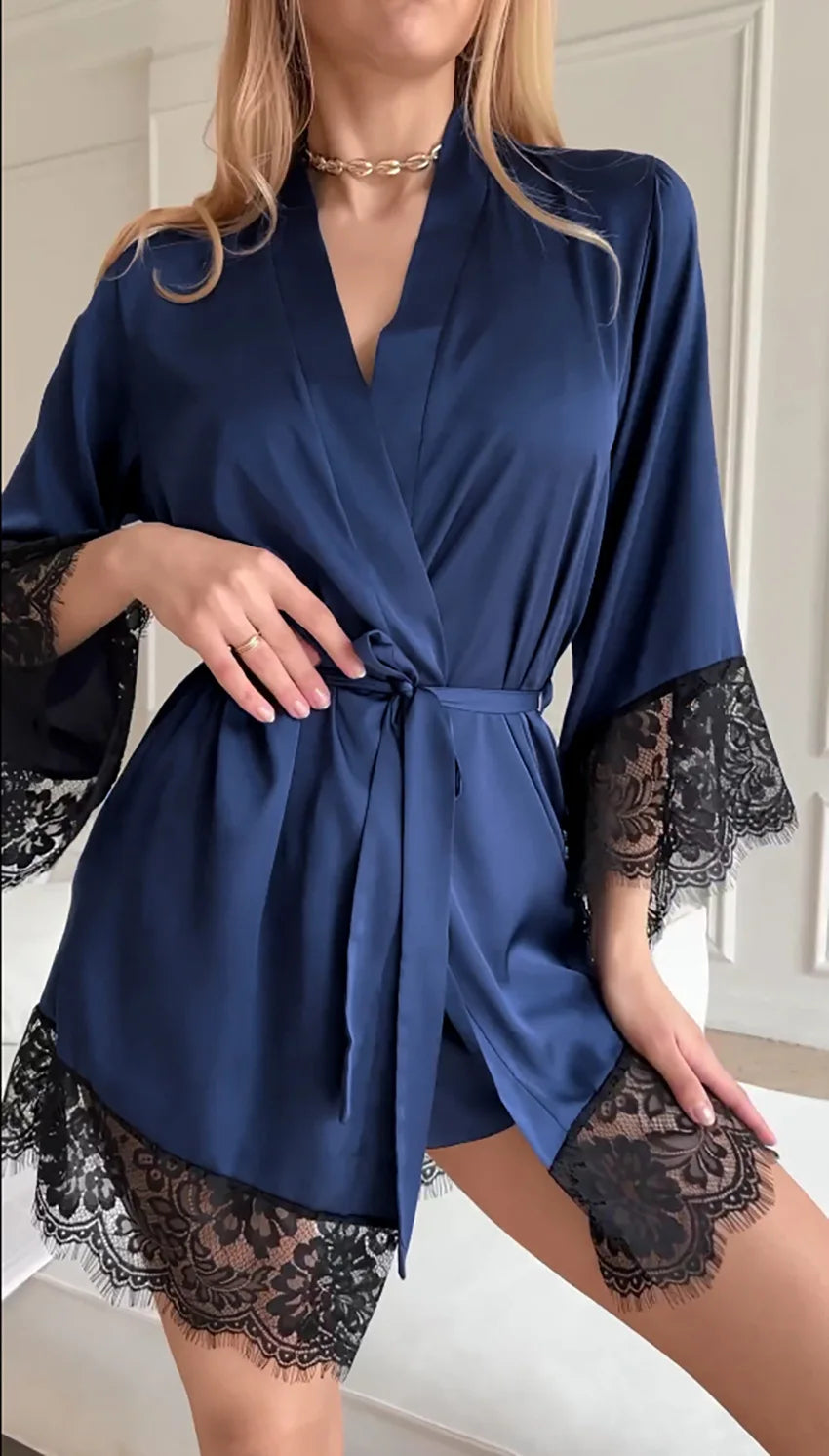 Women's Sexy Night Gown Robe V-Neck Satin Lace Bathrobe Half Sleeve Nightdress Female French Sexy Silky Satin Sleepwear